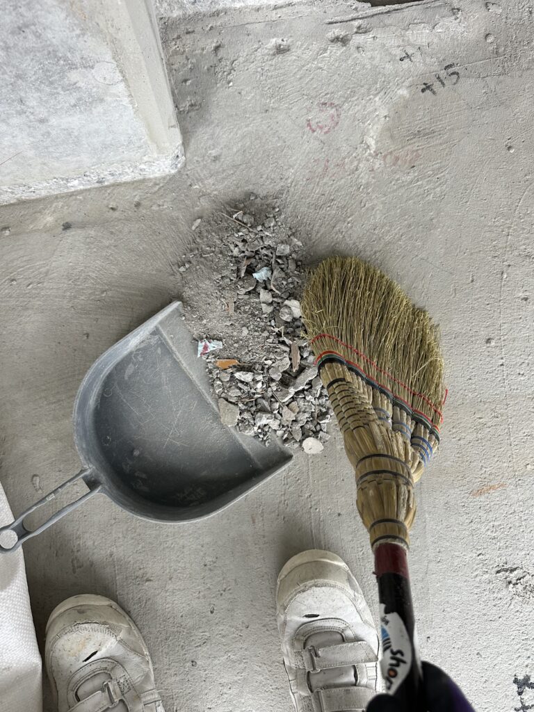 掃除中