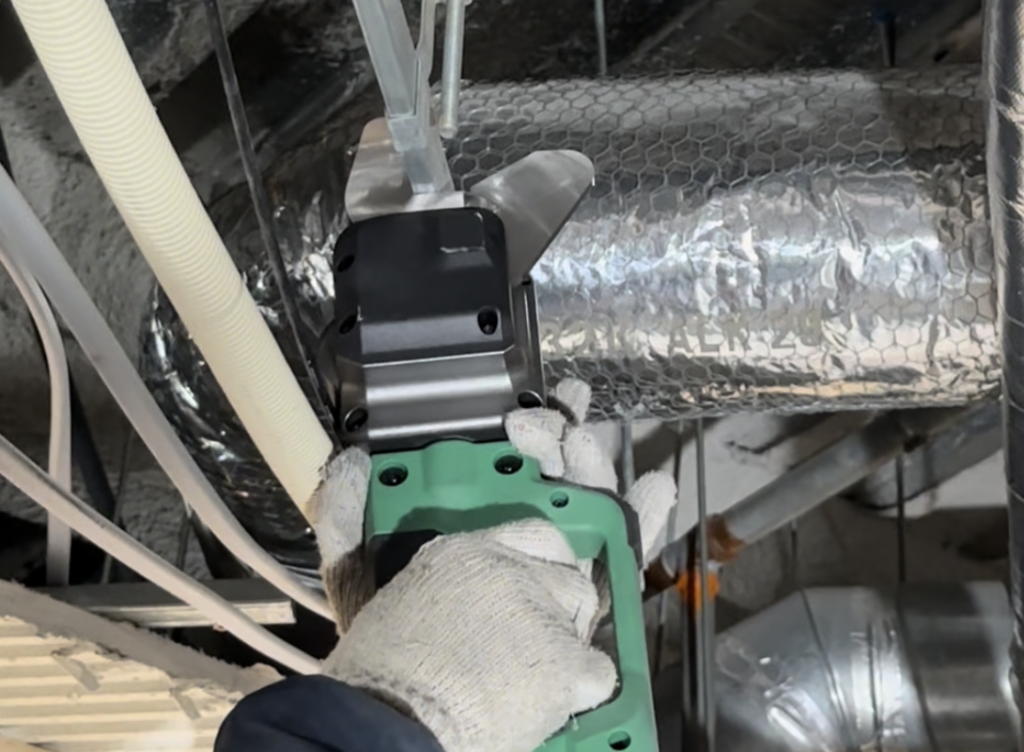 コードレスCチャンネルカッター CE18DYCA